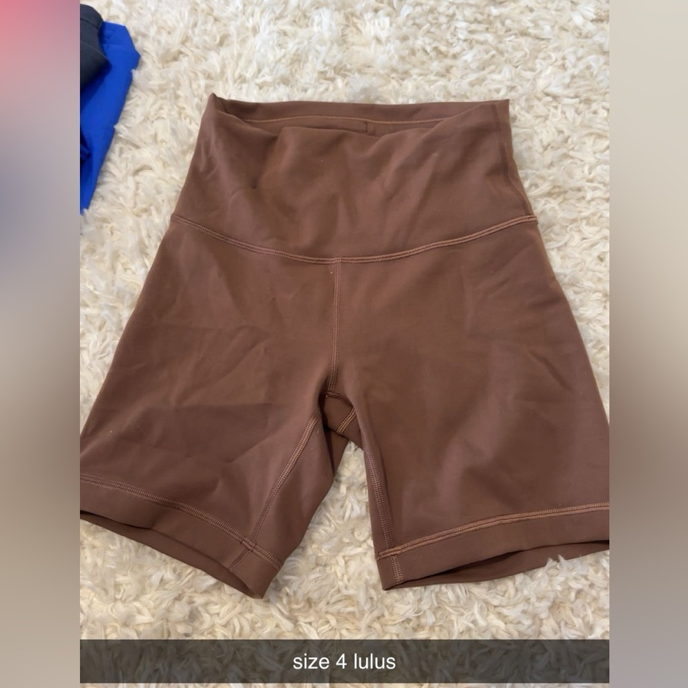 LuluLemon Biker shorts size 4 brown - Picture 1 of 1